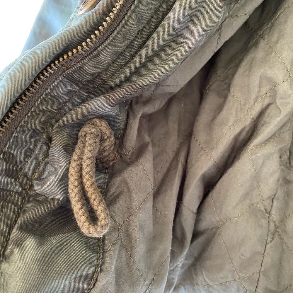 Fall Pick! American Eagle Camo Jacket - image 6